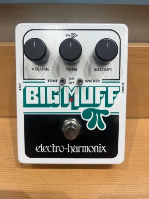 Big Muff PI with Tone Wicker