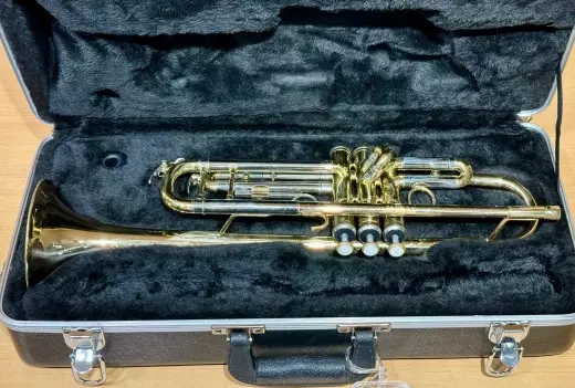 CARLTON STUDENT TRUMPET 6