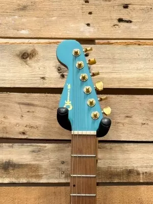 Charvel Guitars - 297-2411-516 2