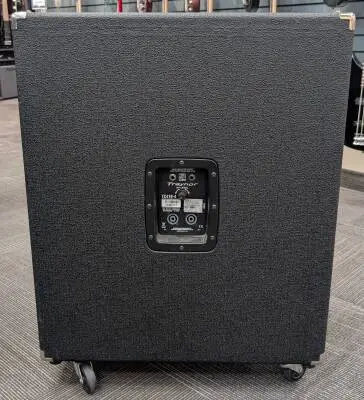 Traynor - 800 Watt 4x10 Bass Cabinet - 4 ohm Configuration 2