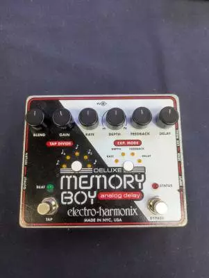 Electro-Harmonix - Deluxe Memory Boy Analog Delay with Tap Tempo