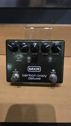 MXR - CARBON COPY DELUXE