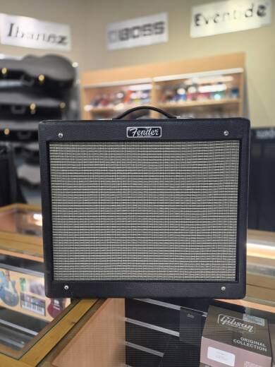 Fender Blues Junior IV 15W 1x12 Tube Combo Amp - Black