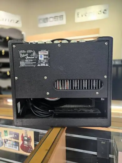 Fender Blues Junior IV 15W 1x12 Tube Combo Amp - Black 2