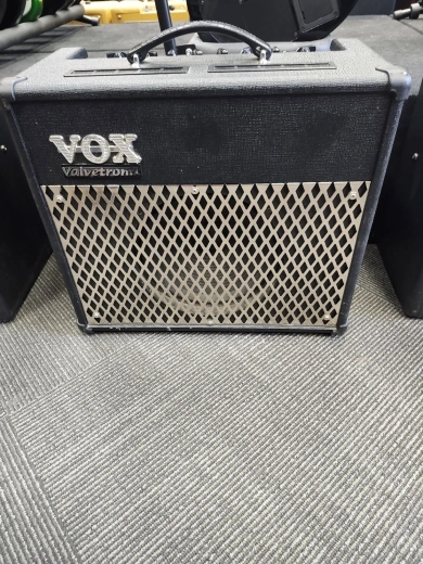 VOX AD30VT