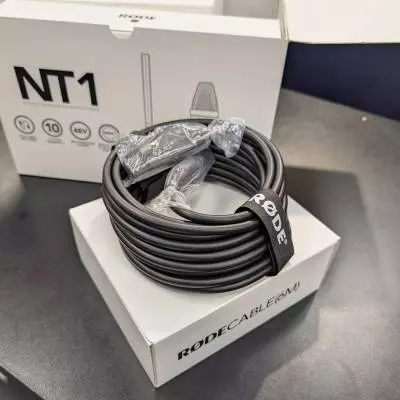 RODE - NT1 Signature Series Studio Condenser Microphone - Blue 2