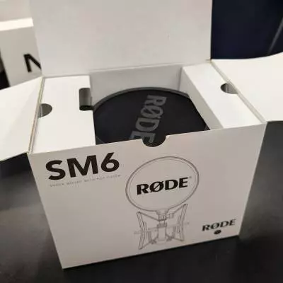 RODE - NT1 Signature Series Studio Condenser Microphone - Blue 2