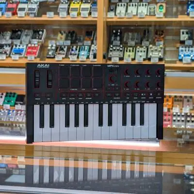 Akai - MPK Mini IV Compact MIDI Controller - Black 2