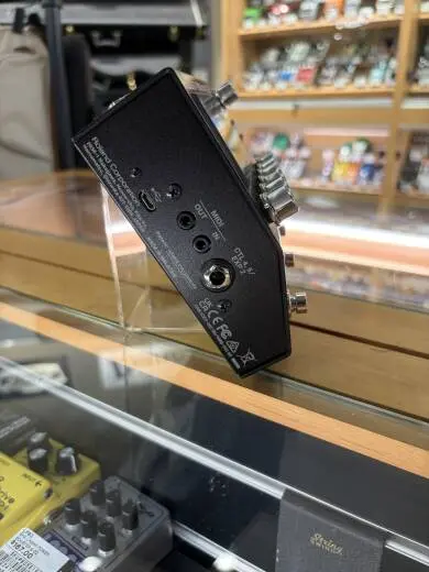 BOSS - GT1000CORE 2