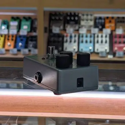 Electro-Harmonix - Lizard Queen Octave Fuzz 2
