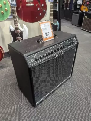 Line 6 Spider Valve 40w 1x12 2