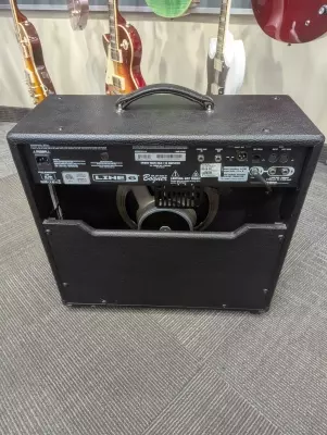 Line 6 Spider Valve 40w 1x12 2