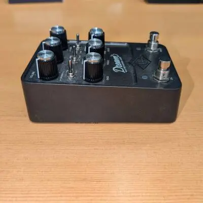 Universal Audio - UAFX Dream '65 Reverb Amplifier Pedal 2