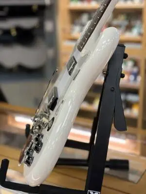 Epiphone - EPI CRESTWOOD CUSTOM TREM POLARIS WHITE 2