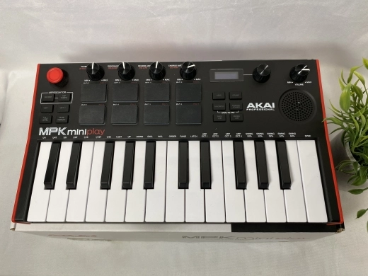 Akai - MPK MINI PLAY