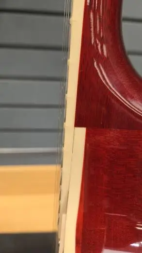 Gibson Limited Edition Les Paul Standard 60's AAA Top - Cherry Burst 2