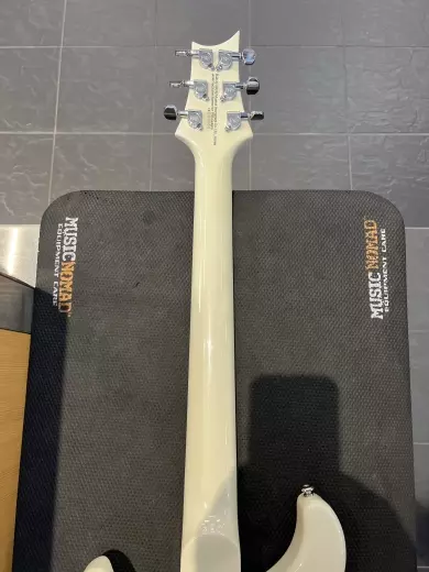 PRS SE EG SSS CREAM TORT PG 5