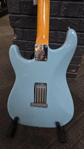 Fender Eric Johnson Stratocaster - Rosewood Fingerboard - Tropical Turquoise 2