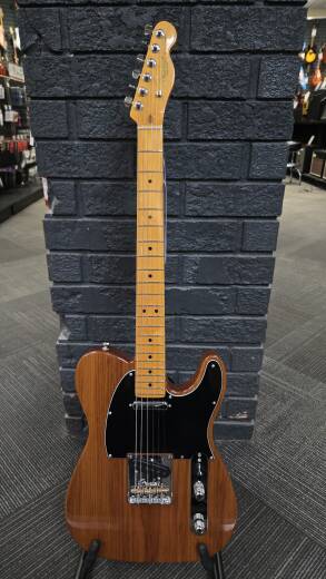 Store Special Product - Fender American Professional II Telecaster, Maple Fingerboard - Roasted Pine