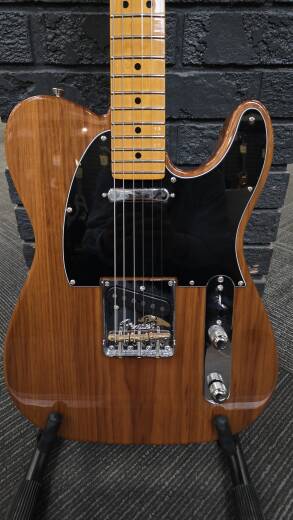 Store Special Product - Fender American Professional II Telecaster, Maple Fingerboard - Roasted Pine