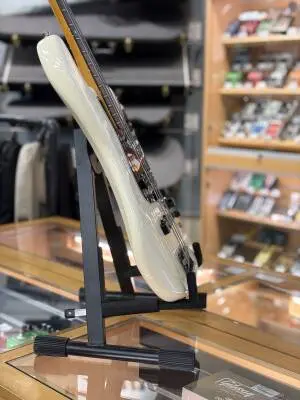 Fender - 019-3970-705 2