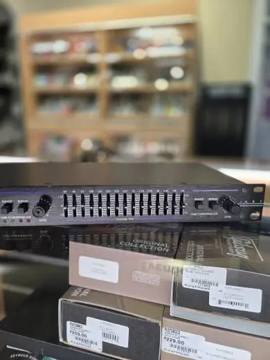 ART Pro Audio Dual 15 band EQ 2