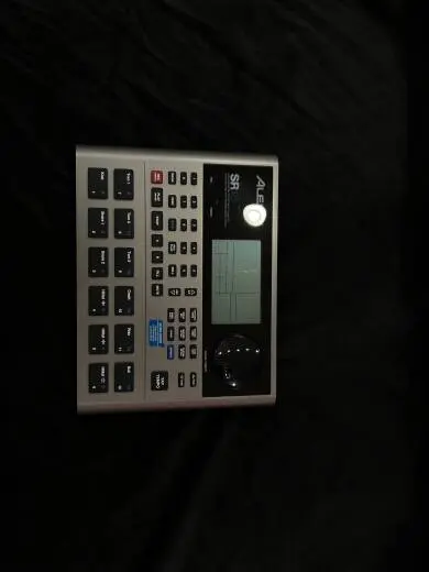 Alesis - SR-18
