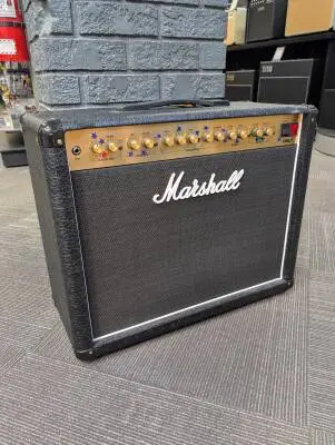 Marshall - DSL40CR 40W Combo 2