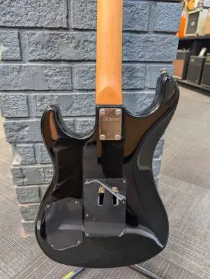 Kramer - 84 HH Quilt Electric Guitar with Gigbag - Magenta Burst 2