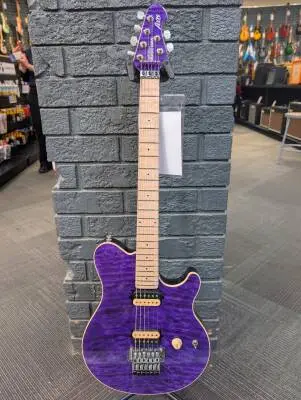 Ernie Ball Music Man: 30th Anniversary Axis Electric Guitar with Hardshell Case - Translucent Purple Quilt