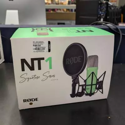 RODE - NT1 Signature Series Studio Condenser Microphone - Green