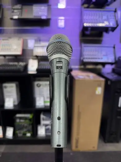 Shure - BETA87A 2