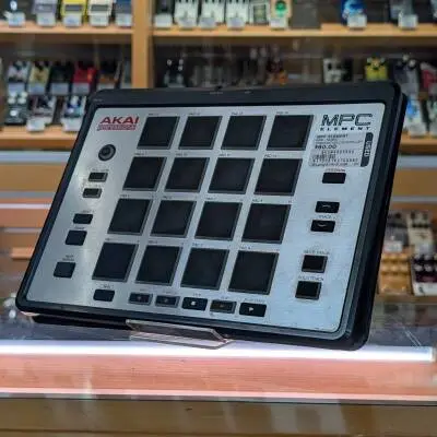 Akai - MPC Element Music Production Controller 2