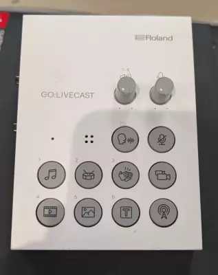 Roland - GO:LIVECAST Live Streaming Studio for Smartphones/Tablets