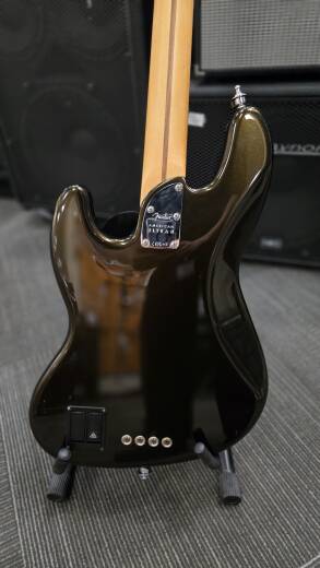 Store Special Product - Fender American Ultra II Jazz Bass, Ebony Fingerboard - Texas Tea