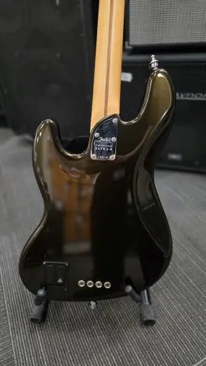 Fender American Ultra II Jazz Bass, Ebony Fingerboard - Texas Tea 2