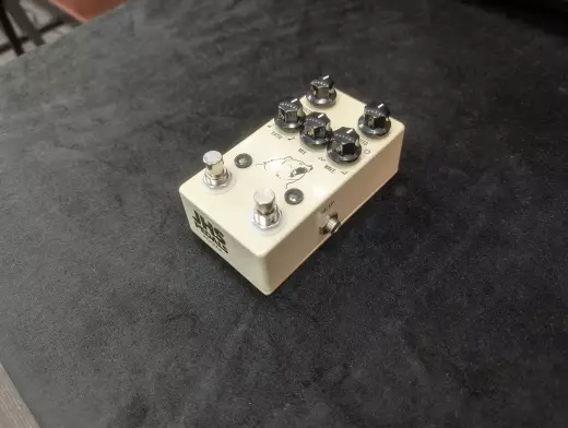 JHS Pedals - Kodiak Tremolo with Tap Tempo 2