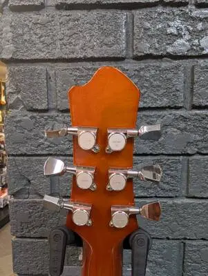 Eastman Guitars - Romeo Thinline Hollowbody Electric Guitar with Hardshell Case - Goldburst 2