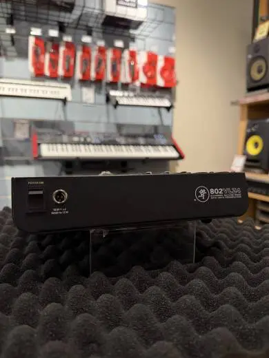 Store Special Product - Mackie - 802-VLZ4