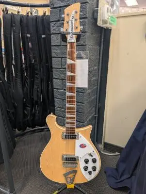 Rickenbacker - 600 Series Solid Body Electric Guitar - Mapleglo