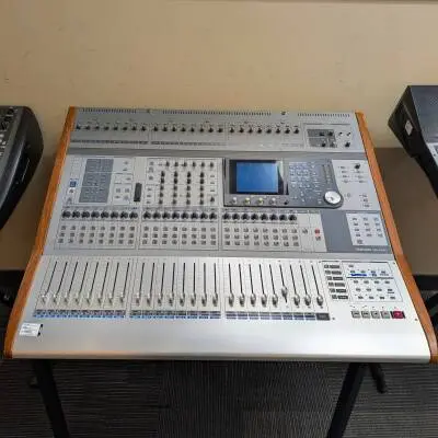 Tascam - DM-4800 Digital Mixer 2