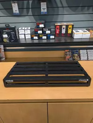 Pedaltrain - Classic Pro Pedal Board with Soft Case 2