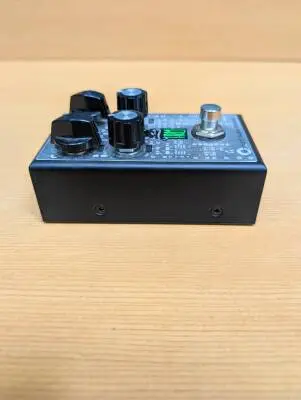 J. Rockett Audio Designs - Hot Rubber Monkey V1 Overdrive/EQ Pedal 2