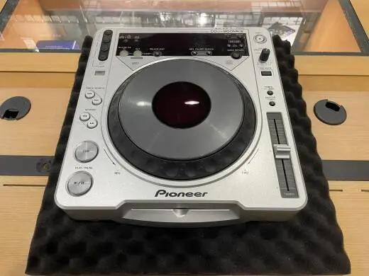Pioneer - CDJ-800MK2