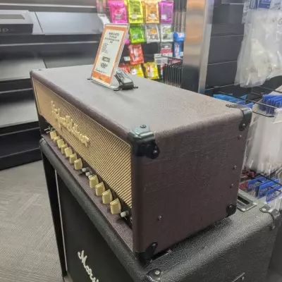 Hughes & Kettner Statesman Dual EL34 50W Head 2