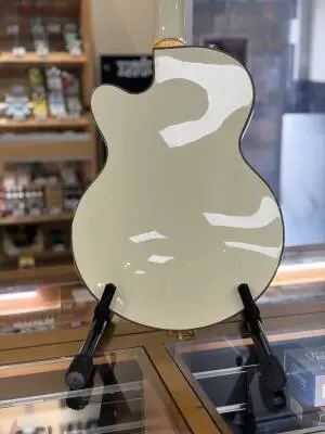 Gretsch Guitars -GRETSCH EMTC C ROCHA BKSTR JR VWT 2