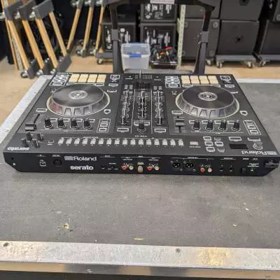 Roland - DJ-505 2-Channel Serato DJ Controller 2