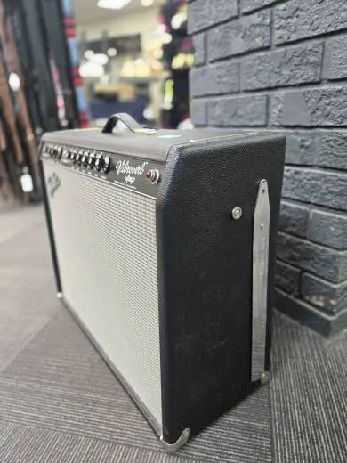 Fender '64 Vibroverb Custom 2