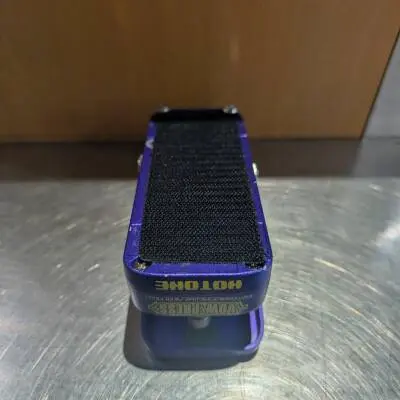 HOTONE - Vow Press Switchable Volume/Wah Pedal 2