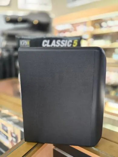 KRK Classic 5 Powered Monitor 5'' (Single) 2